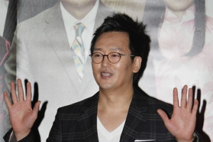 김정태, 진지한 표정으로 '방가방가'