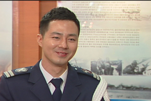 꽃병장 '조인성' 군생활 최초 공개!