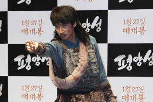 이광수, 돈 벌러 전쟁 온 청년 가장 문디역
