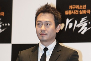[아이들] 특종 잡고 싶었던 방송국 피디역 '박용우'