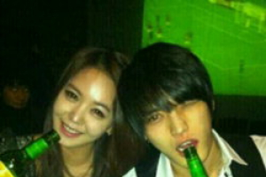 강예빈, 김재중과 병나발 “무슨 사이야!”