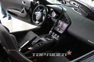 [포토] 아우디 R8 GT 스파이더 실내…“괜히 3억 넘는 게 아니네”