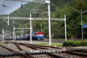 [마주 보는 여행] 캠핑, 기차타고 떠나볼까
