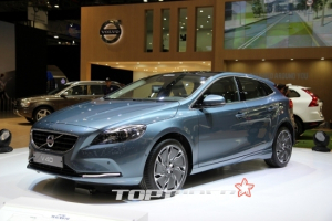 볼보 V40 인기 대단하네…초기 물량 45% 판매 완료