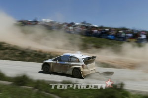 폭스바겐 폴로, WRC 3연승…315마력의 괴물 랠리카