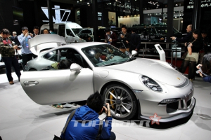 [상하이모터쇼] 포르쉐 911 GT3…자연 흡기 중 최고
