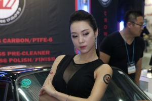 [서울오토살롱] 포르쉐의 여신, 레이싱모델 주다하