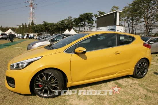 현대기아차 R&D 모터쇼 기아 시드 VS 기아 K3 쿱 비교해보니