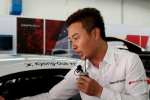 [영상] 아우디 R8 LMS 컵 레이스카 설명하는 유경욱 선수