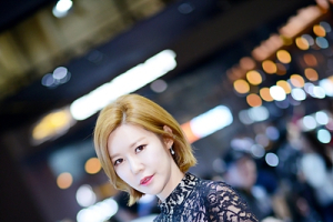 레이싱 모델 하시영, 아찔한 몸매로 시선 강탈
