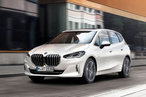BMW 2시리즈 액티브 투어러 국내 출시 예고, 실내 고급감 격상