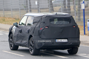 기아 EV9 포착, 존재감 압도적인 대형 SUV