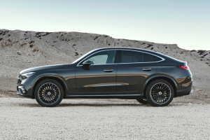 AMG 신형 GLC63 쿠페 포착, 2.0 4기통 터보 하이브리드 적용