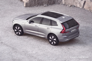 볼보 XC60 2025년형 출시, 가격은 6440만원
