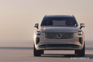 볼보 XC90 2차 부분변경 공개, 핵심만 업그레이드