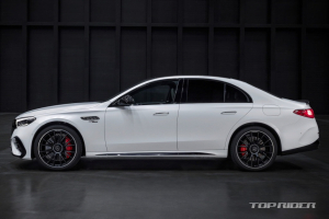 E클래스 AMG E53 국내 출시 예고, 585마력 하이브리드 스포츠 세단