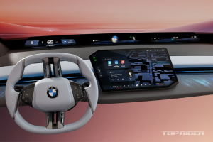 BMW 파노라믹 iDrive 공개, 3D 헤드업 디스플레이 탑재