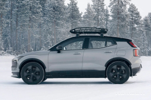 볼보 EX30 크로스 컨트리 공개, 전천후 전기 SUV