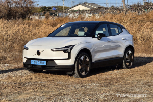 [시승기] 볼보 EX30, 고급 소형 SUV 전기차 유행 예감